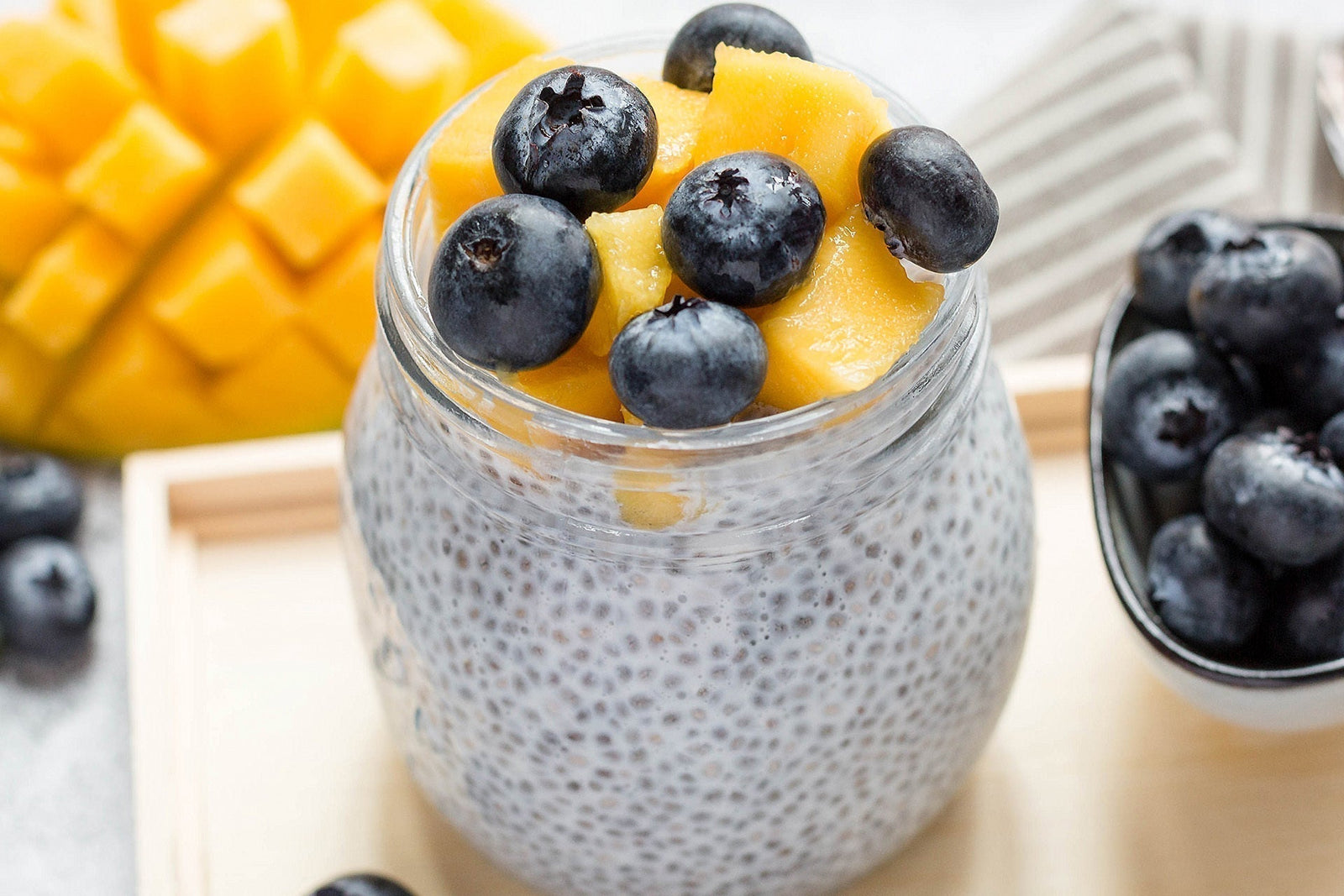 Healthy Lemon Chia Pudding Recipe for Breakfast or Dessert