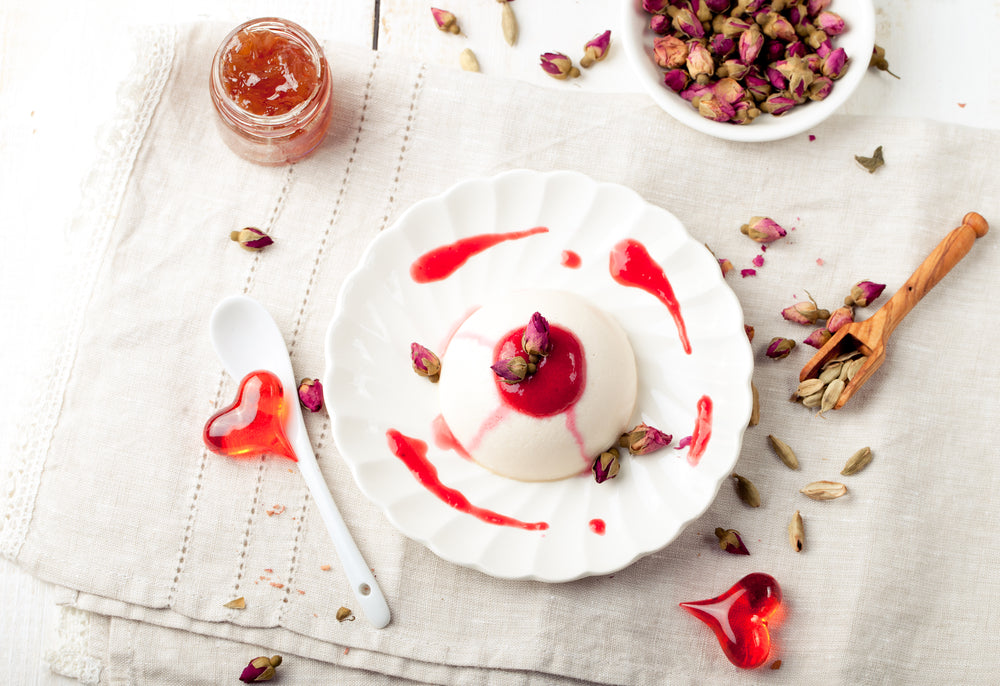 ROSE, YOGURT AND CHIA SEEDS PANNA COTTA