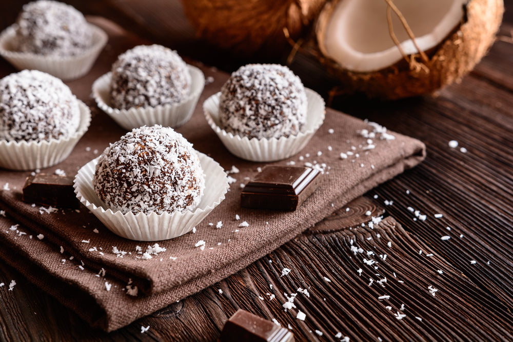 JASMINE RICE-QUINOA WITH HAZELNUT AND CHOCOLATE ENERGY BITES